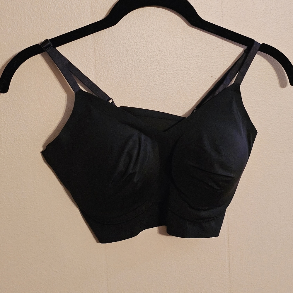 True & Co Size Small (32C, 32D, 34A, and 34B) Black Full Lift Bralette